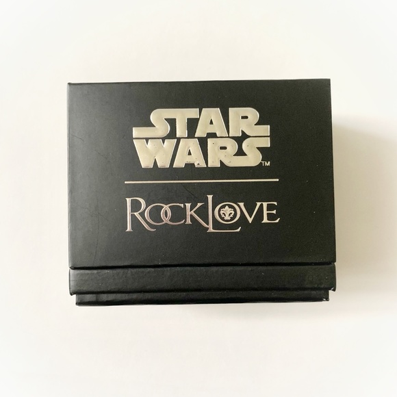 NIB Star Wars X RockLove Planetary Endor Ewok Sterling Medallion Necklace LE - Picture 7 of 12